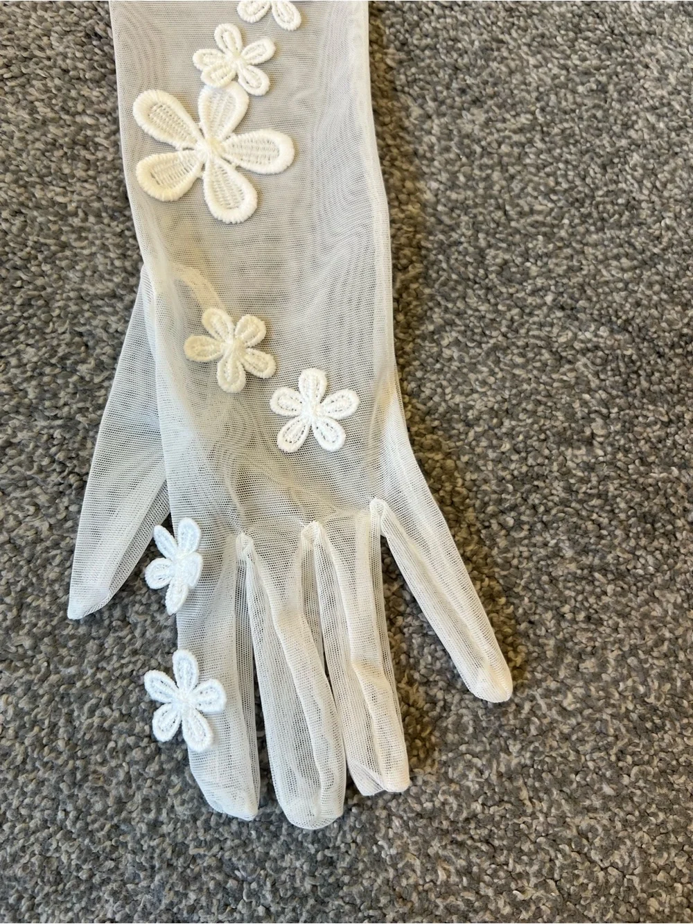 babyboo dalary gloves ivory